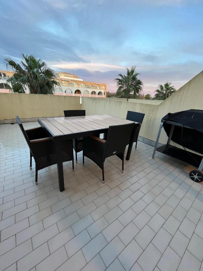 Grand T2 Proche De La Mer Sete Luaran gambar