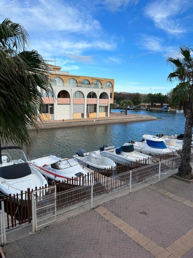 Grand T2 Proche De La Mer Sete Luaran gambar